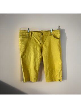 Sonoma Women Bermuda Shorts Yellow Size 14 5-Pocket Jean Cut Knee-Length